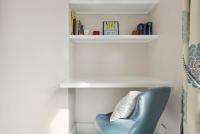 2-Bedroom Stunning, Chic, Spacious & Stylish Retreat, Central Winchester, Free On-Street Parking, Sleeps 6, Pet-Friendly - by Blue Puffin Stays - B&B Winchester