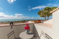 Two-Bedroom Apartment Split Level with Sea View