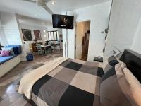 One-Bedroom Standard Apartment