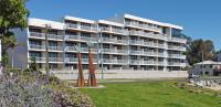 Elegant 2-Bed Apartment with Incredible Bay Views - B&B