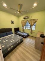 Happiness Homestay - B&B Mersing