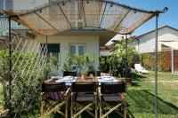 Lovely Apt with Garden and TANK Pool near the City - Chambres d'hôtes Capannori