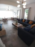 V1 Pr Rentals Big Apartment For Groups - Ferienwohnung
