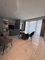 Mercury Tower 706 - B&B