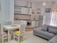 Vlore Rent apartment Pleasent stay - B&B Vlore