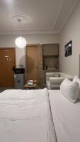 استيديو بوصول ذاتي 312 - B&B