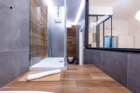 Camera Matrimoniale/Doppia con Letti Singoli con Vista Città