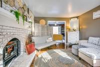 Near Frankenmuth Central Michigan Apt on 3 Acres! - B&B Birch Run