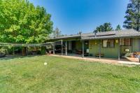 Hot Tub and Horse Boarding on 3 Acres in Redding! - B&B