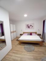 Studio mit Kingsize-Bett und Schlafsofa