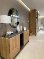 Luxury Apartment - 2 bedroom 2 bathroom 5 mins walk from Corniche, Mall and Station - Families Only - Chambres d'hôtes Tanger