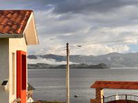 Cabaña Valle De La Laguna, jacuzzi y vista al Lago - B&B Aquitania