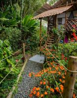 Glamping Los Alpes - B&B