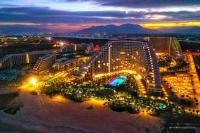 Condotel Beach at Bai Dai Cam Ranh - B&B