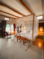 Superior Double or Twin Room with Mountain View