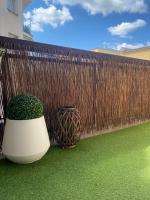 Nowa apartament - komfortowe 61m2 - 3 pokoje, garaż, klimatyzacja - B&B