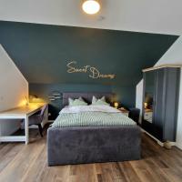 Ferienhaus SeeZeit direkt am Geiseltalsee mit Sauna und Fahrradgarage - B&B Mücheln