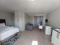 khutsong Apartments - Chambres d’hôtes