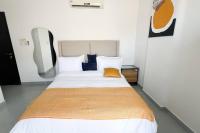 Near AlQurum Beach, Free Parking - B&B
