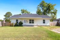 The Dime-1 mi to Downtown-1 Block to MTB Trail - B&B Bentonville