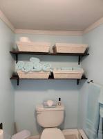 Picturesque lake-front cottage close to amenities - B&B Hampden