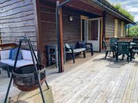 Spacious cabin with a fabulous view and a sauna - Bed and Breakfast