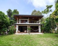 Modern Two Story Beach house - Ferienwohnung Puerto Viejo