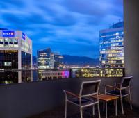 Doppelzimmer mit 2 Doppelbetten und Balkon