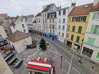 4 mins RER - St Germain en Laye Super Center - Wei&Pei Apartment - B&B
