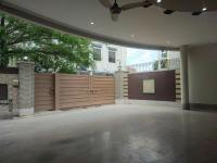 3BR Comfortable Ground Floor Home Near Emporium Mall - B&B Lahore