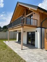 Bergchalet mit Panoramablick Diex - B&B Diex