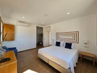 Standard Double Suite