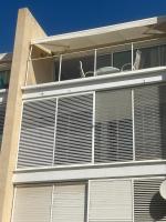 Magnifico dúplex playa-puerto, piscina, parking - B&B