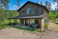 Rustic Peaks Cabin with Hot tub - B&B Lead
