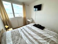 Grand Appartement 3 Chambres Bureau - PartDieu - B&B Lyon