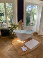 Camera Matrimoniale Deluxe con Vasca