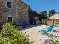 Peaceful Cottage with Jacuzzi - B&B