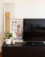 North Bondi 2BR Spacious & bright with ocean views Balcony - Chambres d'hôtes Sydney