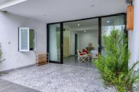 One-Bedroom Villa with None Pool Access