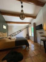 Doppel-/Zweibettzimmer mit eigener Terrasse