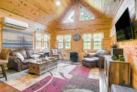 Idyllic Cabin in the Heart of Hocking Hills - Bed and Breakfast