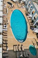 Chic Beachfront Bliss - Your Perfect 1 BR Retreat! - B&B