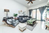 Royal Strand Totoro Theme Suite 3BR by OUR STAY - B&B Johor Bahru