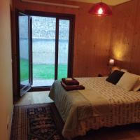 Lunar - B&B Castiello de Jaca