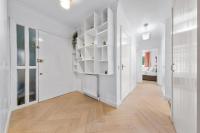 Azalea Apartment Home comforts by the river - B&B Isleworth