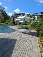 AH-10 - Luxury 3 BR Beach Apartment in typical island village by Althea - B&B
