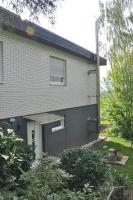 Geräumige 2-Z WOHNUNG im GRÜNEN, GARTEN, TERRASSE, RUHIG, NATUR, PHANTASTISCHER BLICK! - Chambres d'hôtes Marbourg