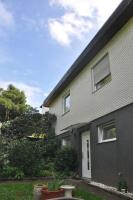Geräumige 2-Z WOHNUNG im GRÜNEN, GARTEN, TERRASSE, RUHIG, NATUR, PHANTASTISCHER BLICK! - Chambres d'hôtes Marbourg