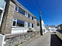 Loe Bar Bottom - Bed and Breakfast Porthleven