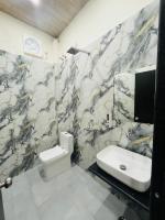 Camera Matrimoniale/Doppia con Letti Singoli con Bagno Privato